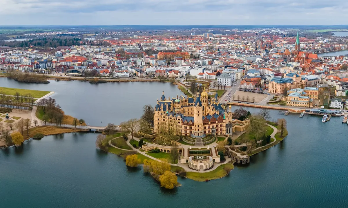 Gebäudereinigung in Schwerin | Ö&I Clean Group GmbH