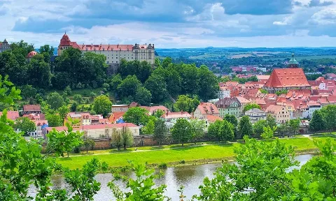 Schwimmbadreinigung in Pirna